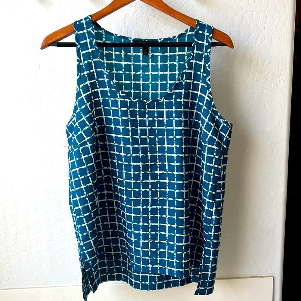 Banana Republic Sleeveless Top